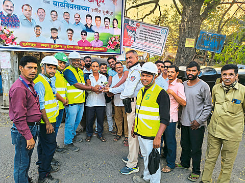 चोंढी येथे वाहतूक पोलिसांचा ‘रस्ता सुरक्षा सप्ताह’ उत्साहात साजरा