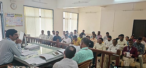 खंडाळा - आचारसंहिताचे पालन करा - तहसीलदार सुहास थोरात