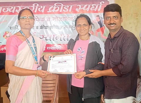 थाळीफेक स्पर्धेत रूपाली आसबे-भोसले राज्यात द्वितीय