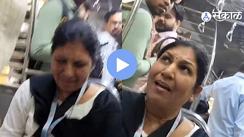 A viral moment from a Mumbai local train where a ticketless passenger jokingly threatens a female TTE after being fined, leaving commuters amused.