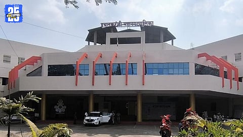 Citizens visiting government offices for record-related documents in Ichalkaranji.