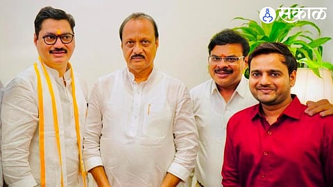 ajit pawar, dhananjay munde and prashant joshi
