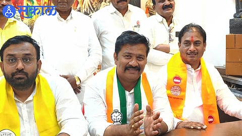 Bhagirath Bhalke and MLA Abhijit Patil during discussions on alliance ahead of Pandharpur ZP elections.