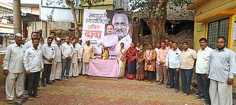 गावचा विकास साधणे हीच दादांना श्रद्धांजली