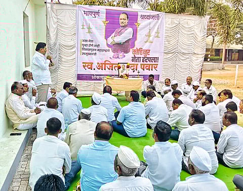 कळसमधील शोकसभेत 
दादांच्या आठवणींना उजाळा