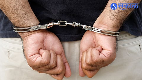 Pabal Shirur woman suicide with children