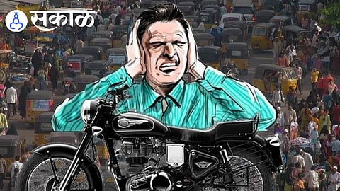 Residents complain about noisy and rash bike riders disrupting traffic safety in Tasgaon.