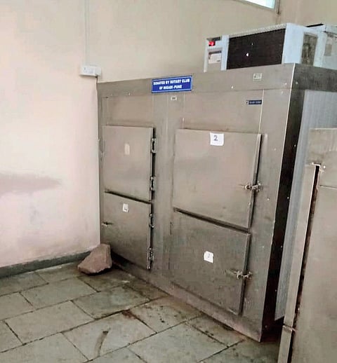 अकार्यक्षमतेमुळे जिल्हा रुग्णालयाचे शवागार ‘मृत्यूशय्येवर’