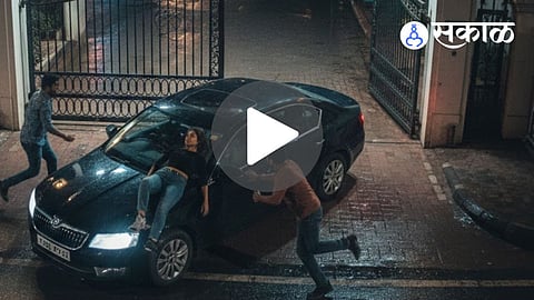 Model Attack in Lokhandwala Andheri West Mumbai