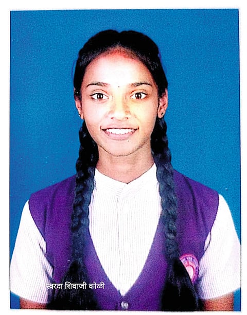 कोपर्डे हवेली : वेणुताई चव्हाण जन्मशताब्दी स्पर्धेत जागृतीचे यश...