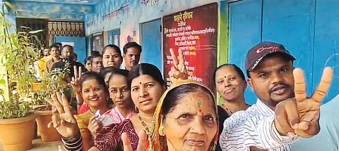 कार्ला, कुसगावमध्ये सकाळपासून रांगा