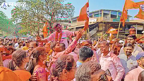Shiv Sena leaders celebrate sweeping victory
