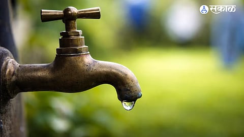 Residents rely on water tankers