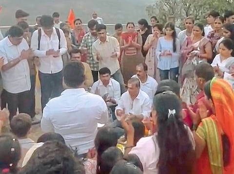 महाशिवरात्रीनिमित्त नागफणी, सिद्धेश्वराच्या दर्शनास गर्दी