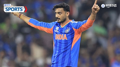 Axar Patel clean bowls Babar Azam