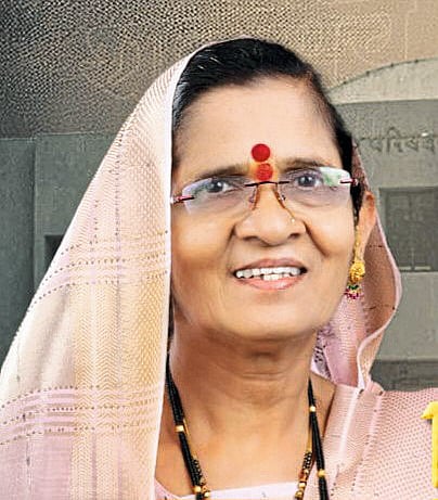 नागरिकांच्या अडचणी सोडवण्यासाठी दररोज 11 ते 2 या वेळेत नगरपालिकेत उपलब्ध सुनंदा अवताडे