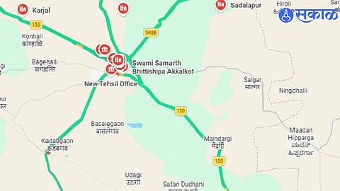 Union Minister Nitin Gadkari announces major highway expansion project for Solapur district.