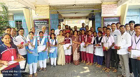 शिरूरला शुभेच्छा संदेशांनी परीक्षा केंद्रे फुलली