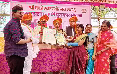 कातरखटाव च्या भूमि्पूत्रांचा गौरव प्रेरणादायी : तुषार दोषी