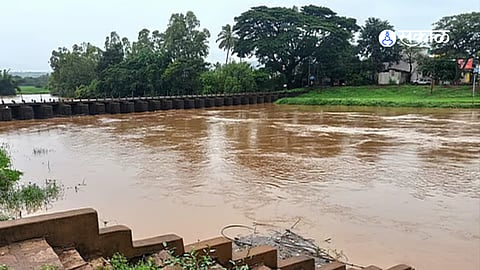 Villagers gather near Tamraparni River