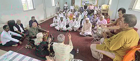 ज्येष्ठ नागरिक हे समृद्ध अनुभवांचे संचित