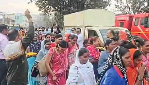 संत गाडगे महाराज यांच्या जयंतीनिमित्त तळेगाव दाभाडे उपक्रम