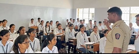 ‘छळ सहन करू नका, निर्भय व्हा’