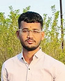 ट्रॅक्टरच्या धडकेत 
दुचाकीस्वाराचा मृत्यू