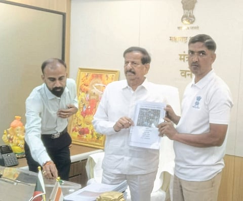 कास - रोहोटचे वनपाल राजाराम काशीद यांची चौदा पुस्तके होणार प्रकाशित...