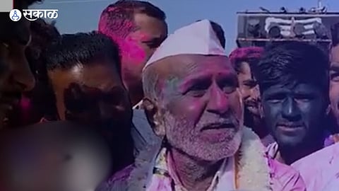 Beed Holi Video