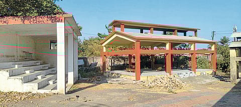 तळबीडला लोकसहभागातून स्मशानभूमीचा कायापालट;  उद्योजक प्रदीप मोहिते यांच्याकडून दोन शवदाहिन्यांचे लोकार्पण, उर्वरित कामांसाठी ही हवा आहे मदतीचा हात