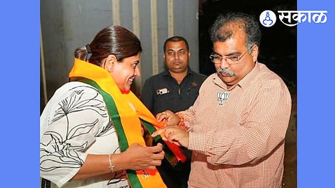 Dr. Trupti Dilipsingh Rajput with ravindra chavan