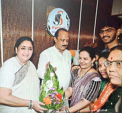 संघर्षावर मात करत रचली यशाची गाथा