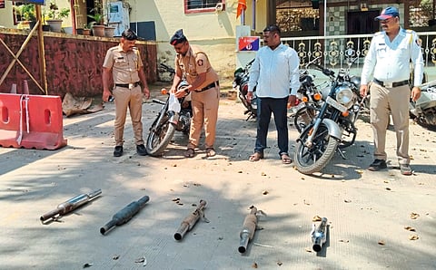 भोर पोलिसांचा बेशिस्त बुलेटस्वारांना दणका