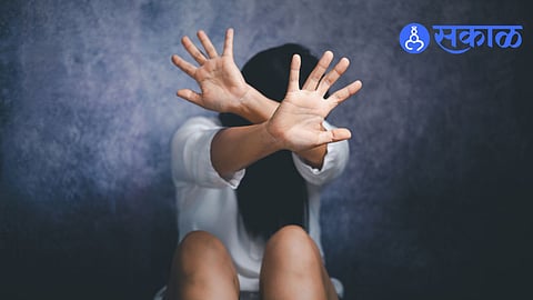 Pakur minor girl hostage