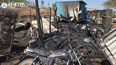 Fire Pimpri Khurd Four Homes Gutted Tribal Families