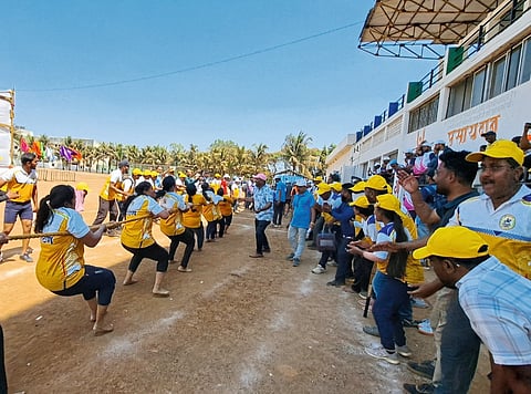 नागठाणे रंगीत छायाचित्र