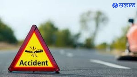 Three Injured After Tempo Plunges into Gorge in Sinhagad Ghat Near Pune