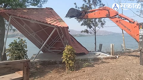 Massive Anti-Encroachment Drive Near Khadakwasla Reservoir