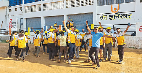 नागठाणे रंगीत छायाचित्र