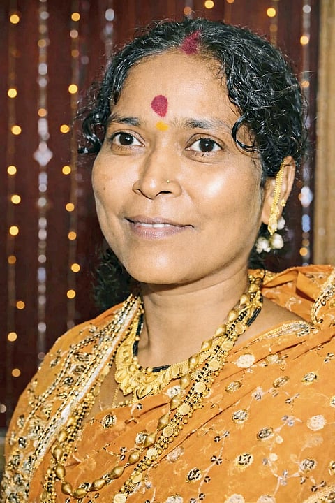 लोणंद -राधिका बुधावले - निधन