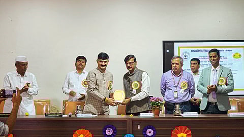 राष्ट्रीय परिषदेला प्रतिसाद