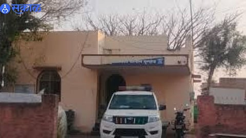 Teacher Misconduct Case in Satara: Obscene Messages to Student Spark Anger