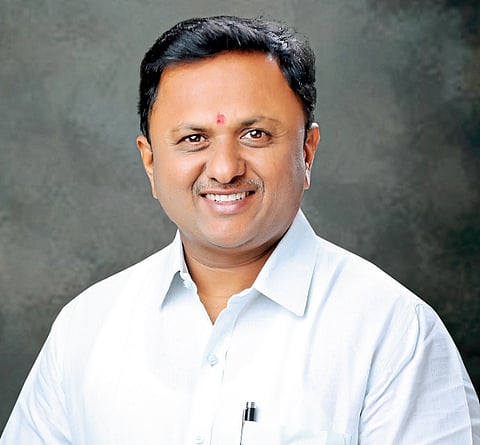 ढेबेवाडी भाजप निवडीबद्दल अभिजीत पाटील यांचा सत्कार