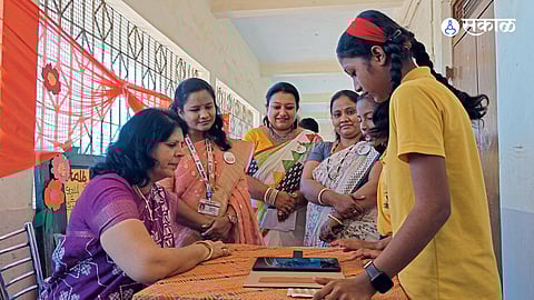 माधवराव तुपे विद्यालय, हडपसर : ‘इंग्लिश कार्निव्हल’ उपक्रमाला उत्स्फूर्त प्रतिसाद मिळाला.