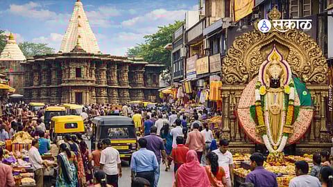 Crowded Ambabai temple market area