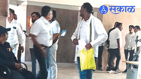 Shiv Sena UBT internal conflict Jalgaon