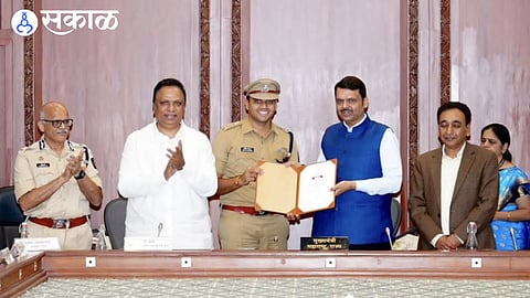 cm devendra fadnavis with sp archit chandak