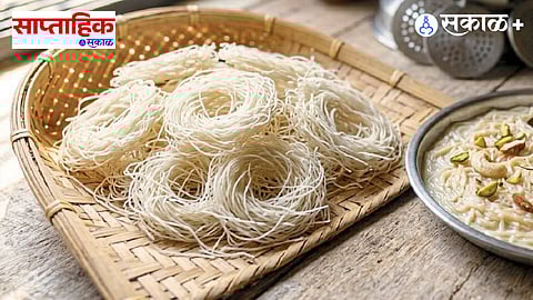 Premium|Homemade Recipes Marathi : उन्हाळ्यातील कडकडीत वाळवणं; पापड, कुरडया, सांडगे, शेवया आणि घरगुती मसाल्यांच्या पारंपरिक रेसिपीज