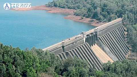 koyana dam water storage
